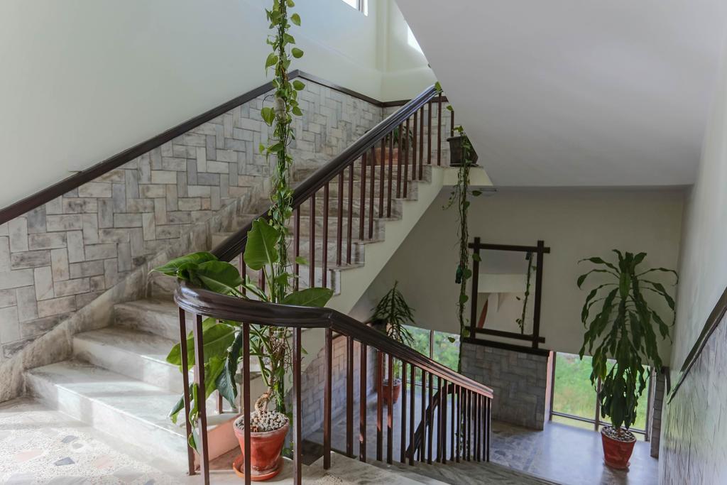 Hotel Peninsula Pokhara Buitenkant foto